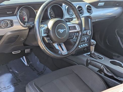 Used 2023 Ford Mustang Convertible RWD image 16