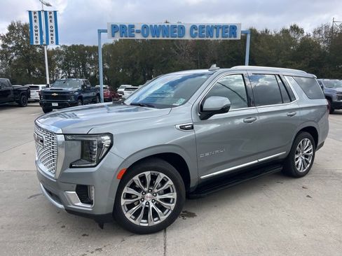 Used 2024 GMC Yukon Denali w/ Max Trailering Package image 2