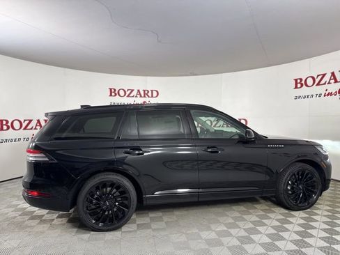New 2026 Lincoln Aviator Reserve w/ Luxury Package image 8
