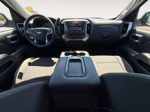 Used 2017 Chevrolet Silverado 1500 LT AWD/4WD image 11