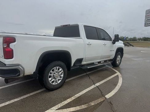 Used 2023 Chevrolet Silverado 2500 LT w/ Convenience Package AWD/4WD image 5