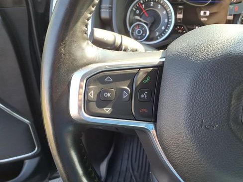 Used 2022 RAM 1500 Laramie AWD/4WD image 19