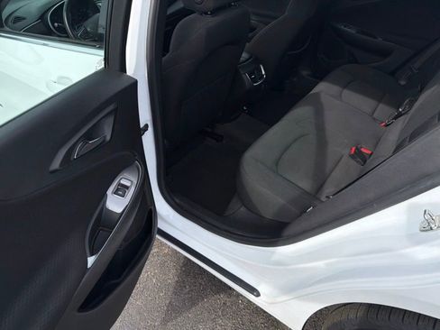 Used 2024 Chevrolet Malibu LT image 10