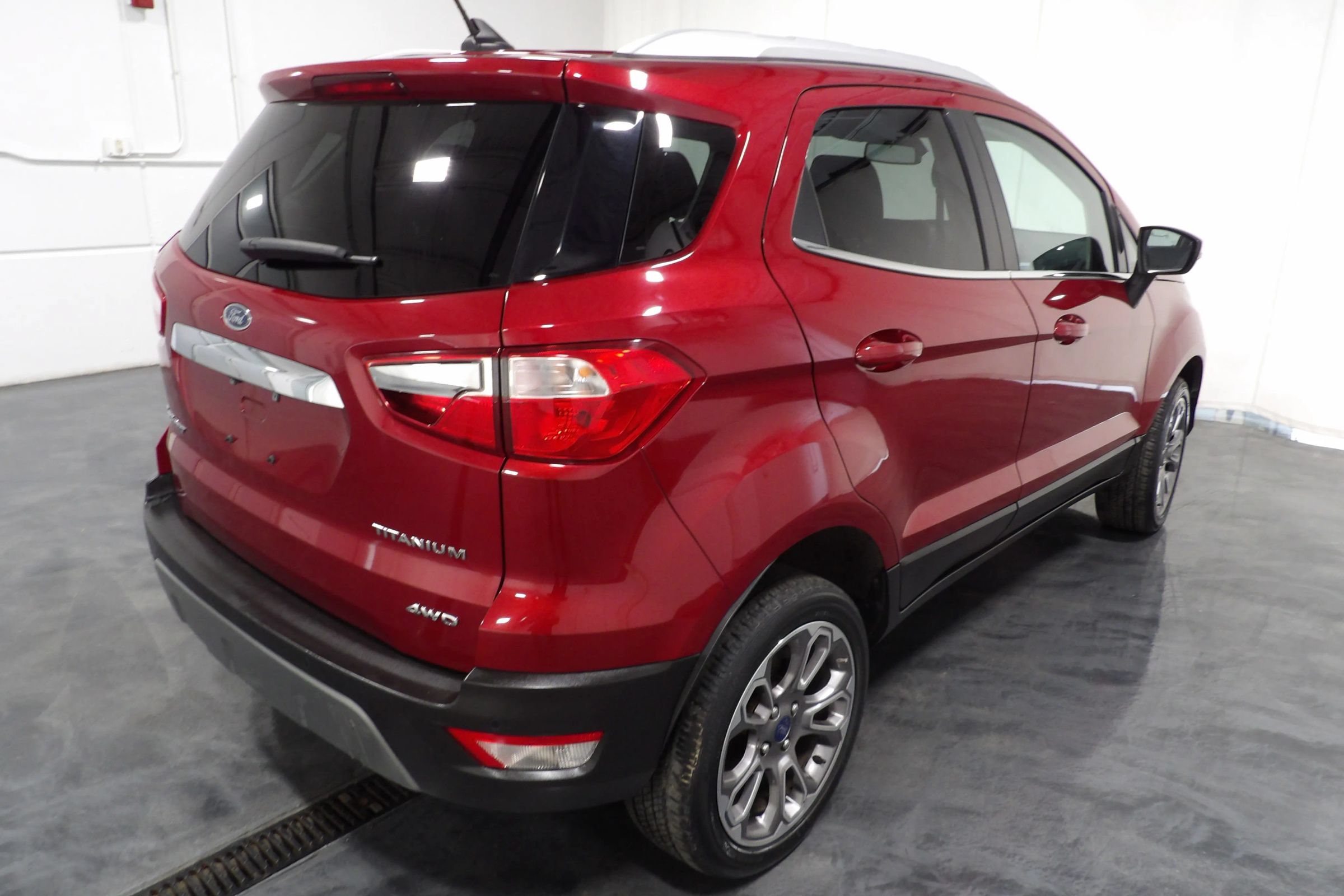 Used 2018 Ford EcoSport Titanium AWD/4WD image 4