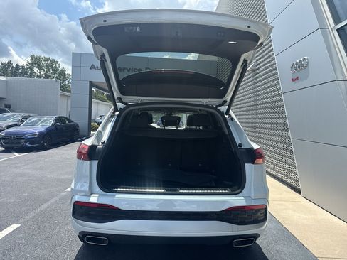 Used 2025 Audi Q5 Premium Plus AWD/4WD image 8