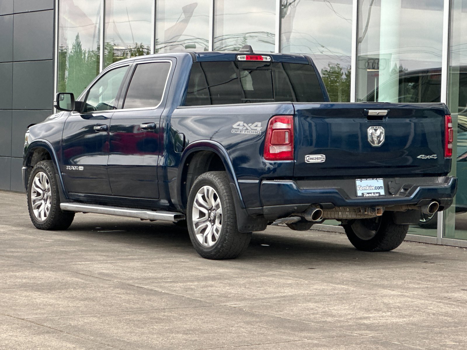 Used 2021 RAM 1500 Limited w/ Off Road Group AWD/4WD image 6