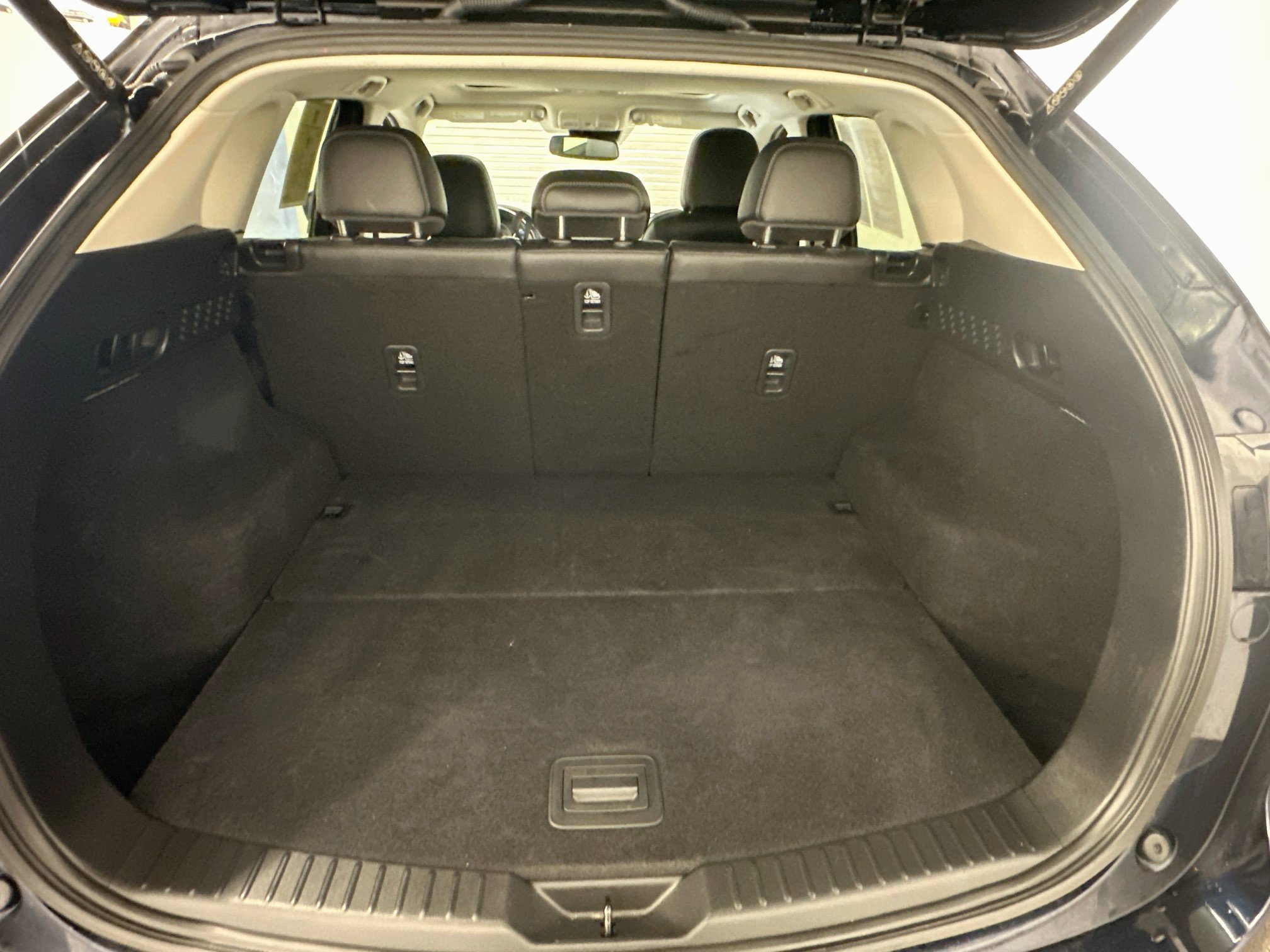 Used 2025 MAZDA CX-5 AWD 2.5 S w/ Preferred Package image 31