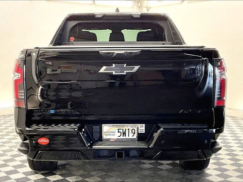 Used 2024 Chevrolet Silverado EV RST AWD/4WD image 3