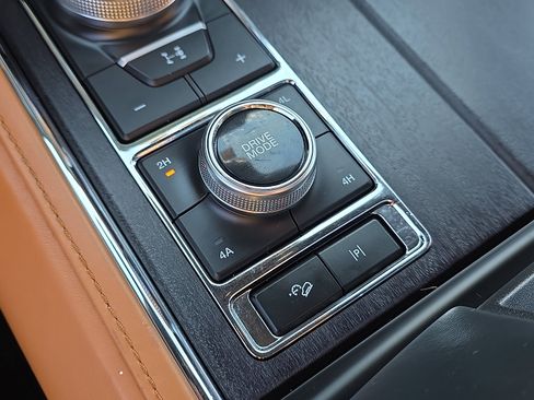 Used 2022 Ford Expedition Platinum AWD/4WD image 35