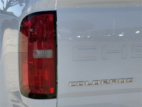 Certified 2022 Chevrolet Colorado LT w/ Safety Package image 6