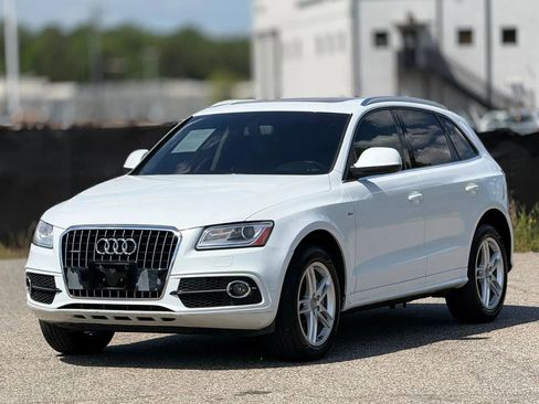 Used 2014 Audi Q5 3.0T Prestige image 6