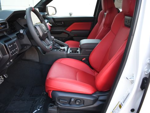 New 2026 Toyota Tacoma TRD Pro image 7