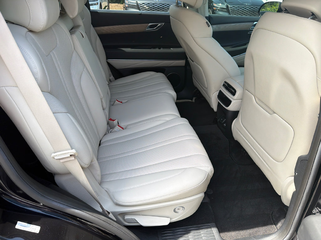 Used 2022 Genesis GV80 2.5T AWD/4WD image 17