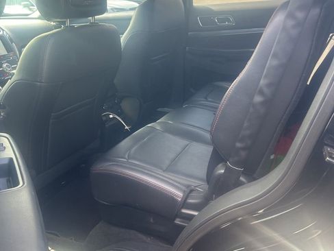 Used 2017 Ford Explorer Sport w/ Equipment Group 401A image 15