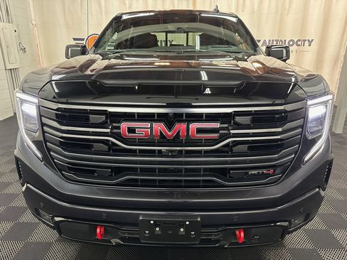 Used 2026 GMC Sierra 1500 AT4 w/ Technology Package AWD/4WD image 3