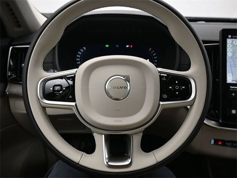 New 2026 Volvo XC90 B6 Ultra image 24