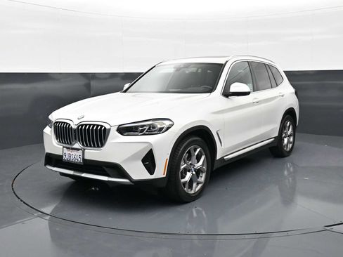Certified 2024 BMW X3 sDrive30i w/ Convenience Package RWD image 1