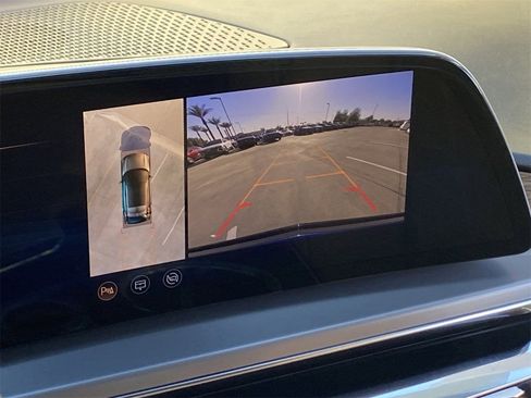 Certified 2024 Cadillac Lyriq Sport w/ Nappa Leather Package image 29