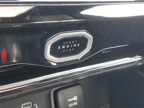 New 2026 Jeep Grand Cherokee L Limited AWD/4WD image 25