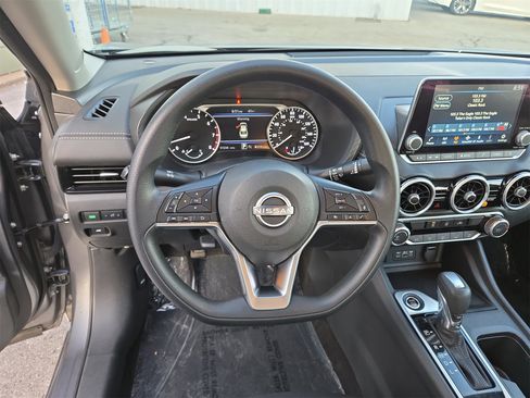 Certified 2024 Nissan Sentra SV image 35