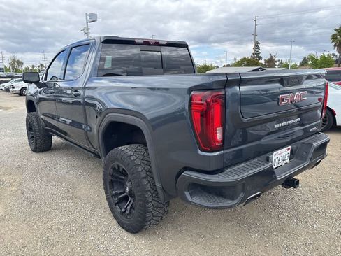 Used 2021 GMC Sierra 1500 AT4 w/ AT4 Value Package AWD/4WD image 5
