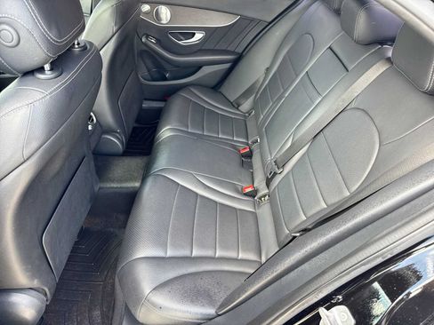 Used 2020 Mercedes-Benz C 300 4MATIC Sedan image 20
