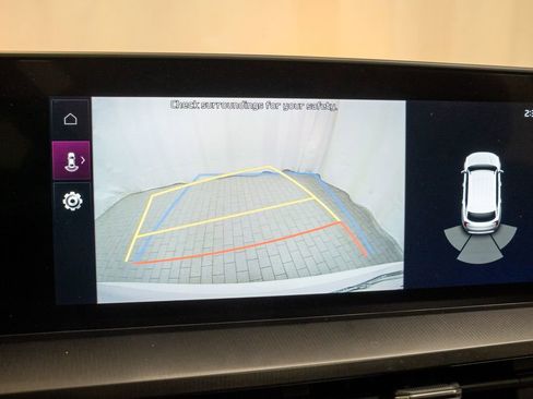 Certified 2024 Kia Telluride S w/ S Sunroof Package image 15