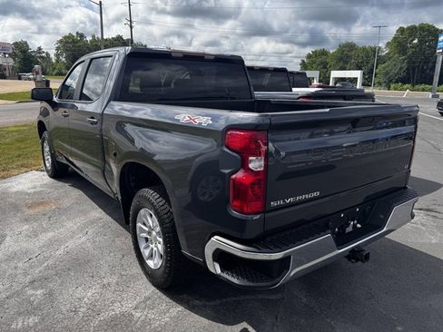 Used 2022 Chevrolet Silverado 1500 LT image 4