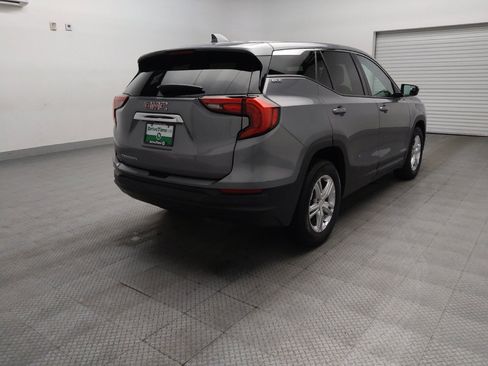 Used 2020 GMC Terrain SLE FWD image 9