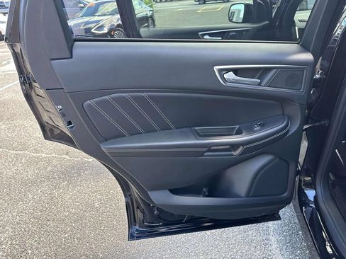 Used 2023 Ford Edge ST w/ Cargo Accessory Package AWD/4WD image 21