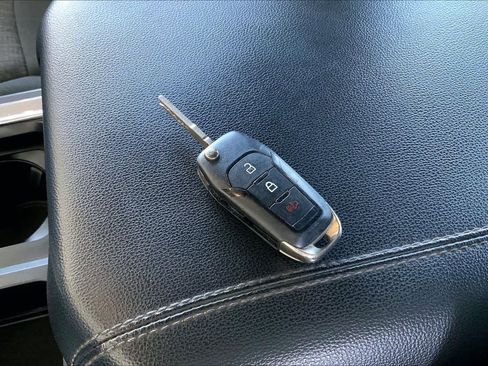 Used 2023 Ford F250 XLT image 15