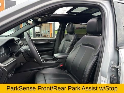 Used 2024 Jeep Grand Cherokee L Limited w/ Luxury Tech Group II image 23