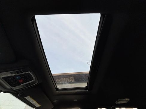 Used 2020 RAM 3500 Limited image 25