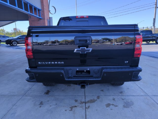 Used 2018 Chevrolet Silverado 1500 LT w/ All Star Edition AWD/4WD image 7