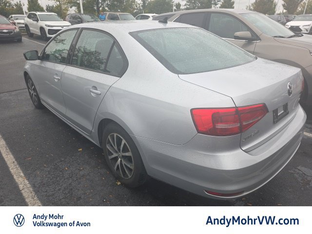 Used 2015 Volkswagen Jetta SE FWD image 4