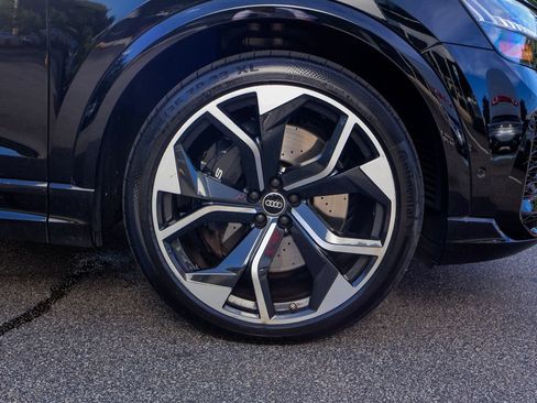 Used 2023 Audi RS Q8 AWD/4WD image 31