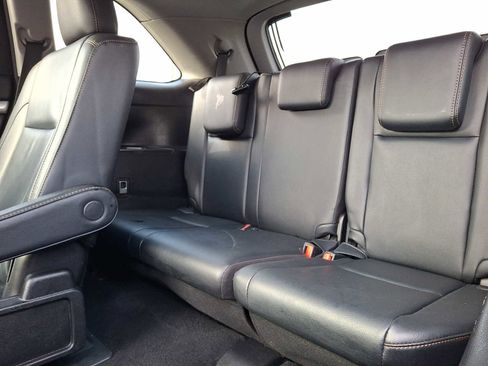 Used 2018 Toyota Highlander XLE w/ Protection Package #3 AWD/4WD image 10