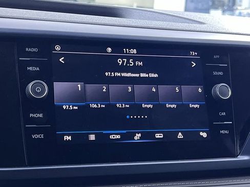 Used 2024 Volkswagen Taos SE image 16