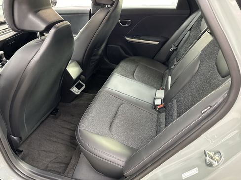 Used 2025 Kia K4 GT-Line FWD image 35
