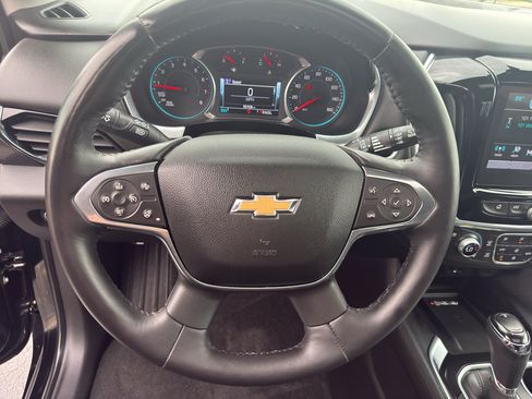 Certified 2018 Chevrolet Traverse Premier w/ Redline Edition AWD/4WD image 16