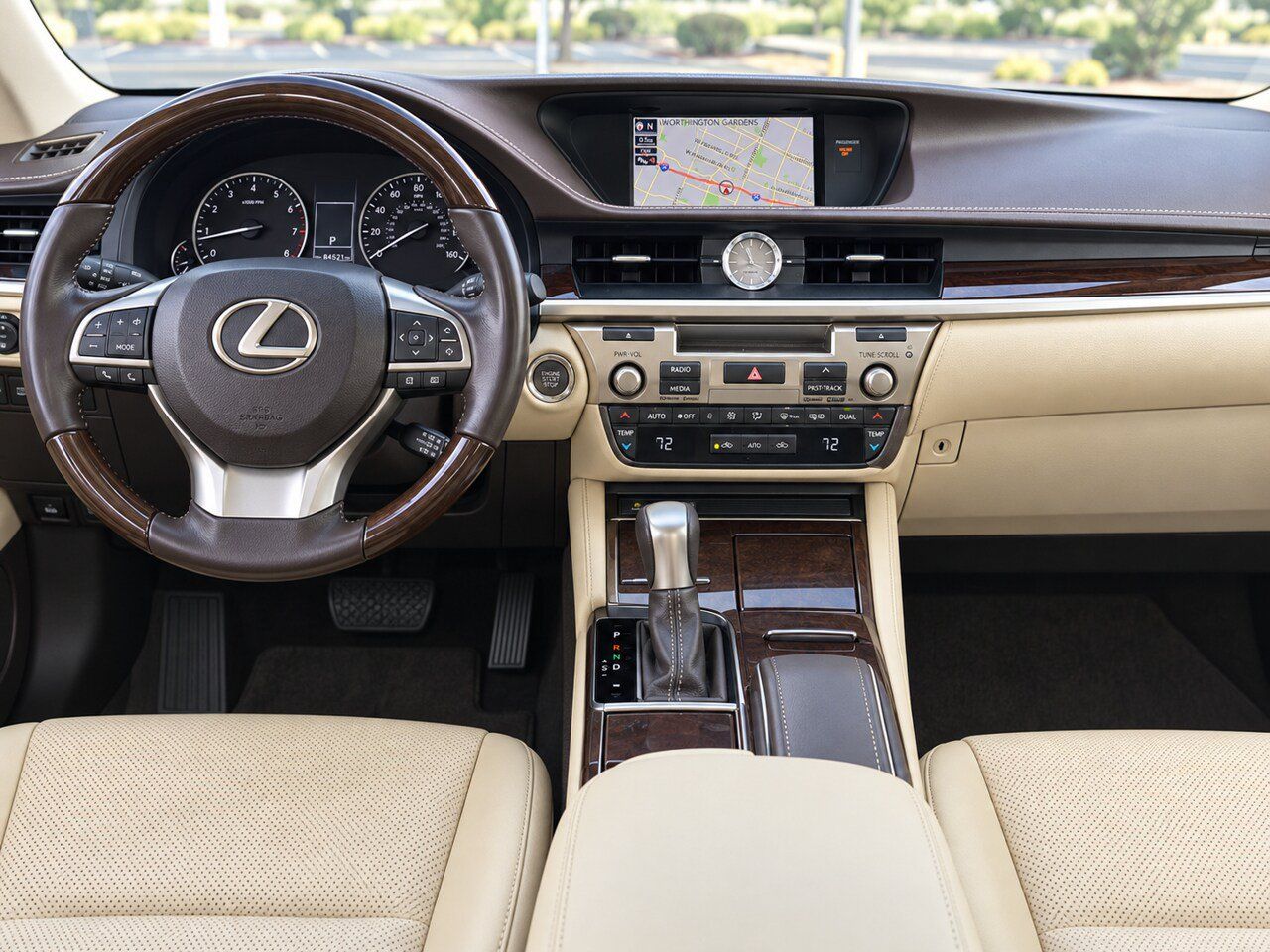 Used 2017 Lexus ES 350 FWD image 11