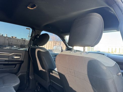 Used 2021 RAM 3500 Big Horn image 17