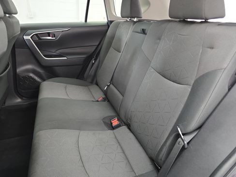 Used 2023 Toyota RAV4 XLE w/ Convenience Package FWD image 14