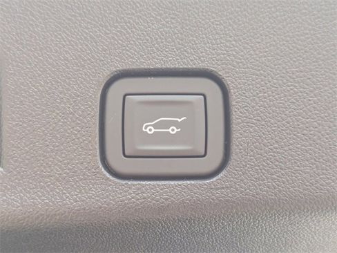 New 2026 Chevrolet Traverse Z71 w/ Enhanced Driving Package image 33