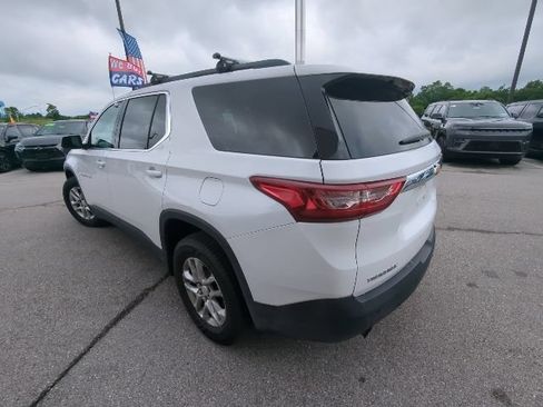 Used 2021 Chevrolet Traverse LT FWD image 30