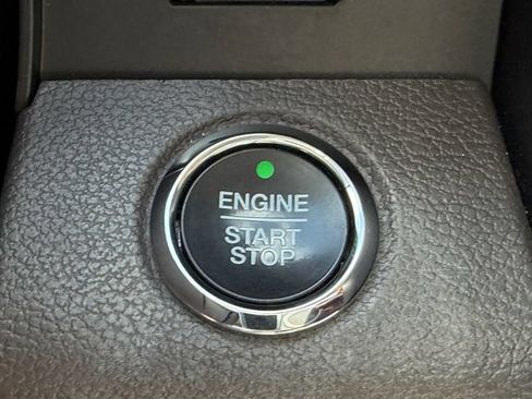 Used 2020 Ford Expedition Limited AWD/4WD image 27