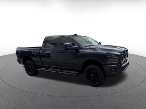 Used 2025 RAM 2500 Big Horn AWD/4WD image 2