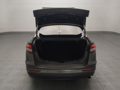 Used 2019 Ford Fusion SE FWD image 29