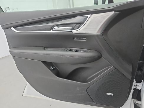 Used 2021 Cadillac XT5 Premium Luxury w/ LPO, Floor Liner Package AWD/4WD image 27