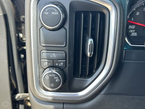 Used 2020 Chevrolet Silverado 1500 LT w/ All-Star Edition RWD image 31
